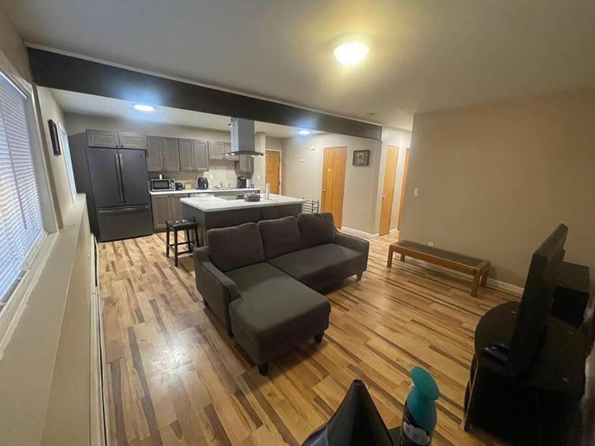 Centrally Located 2Br Spacious High-Speed Internet Анкоридж Экстерьер фото